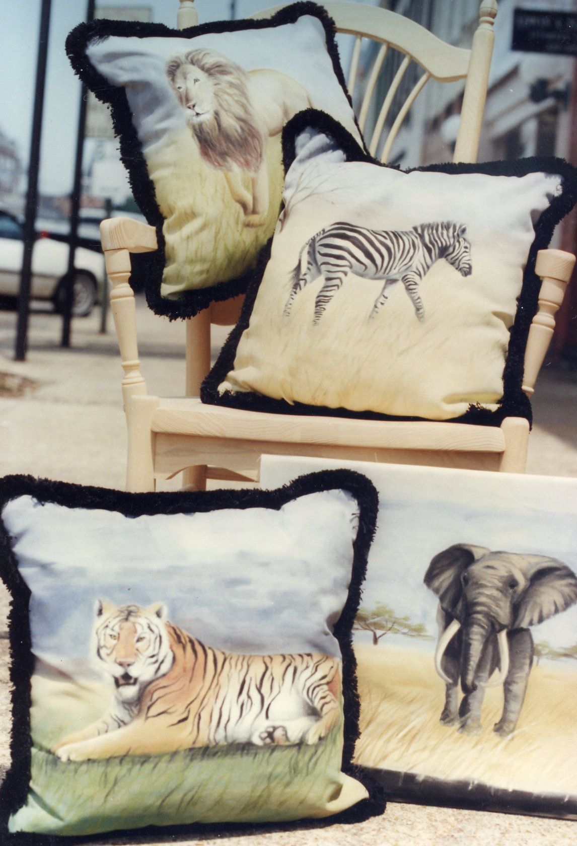 PaintedPillowsTigerLion